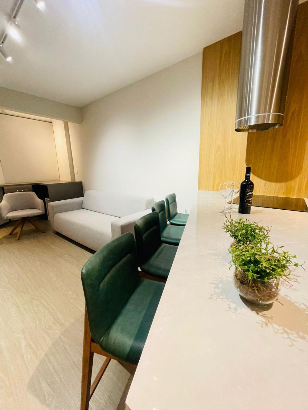 Conforto E A Localizacao Apartamento *